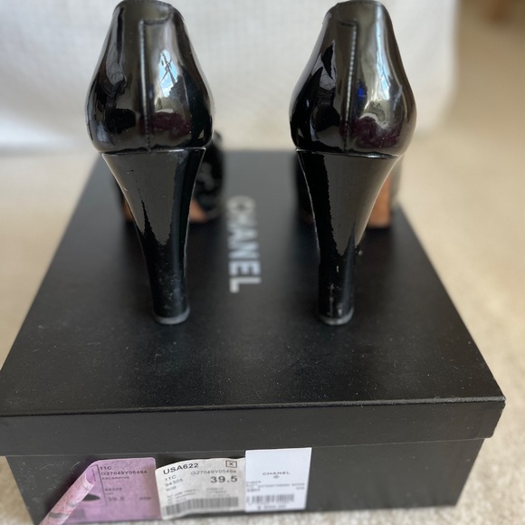 Chanel heels - Picture 4 of 4